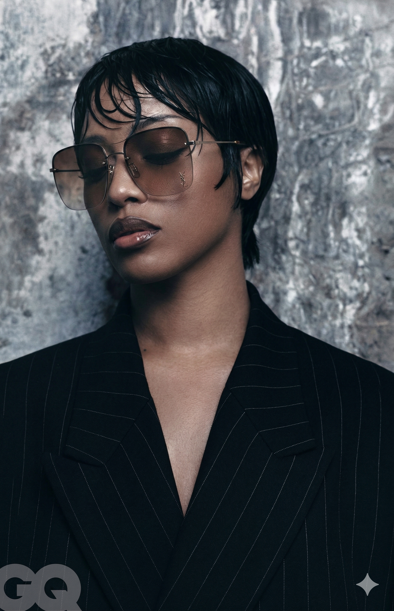 SAINT LAURENT – Freckle Eyewear